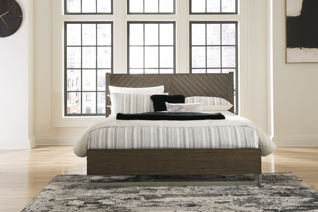 Arkenton - Panel Bed