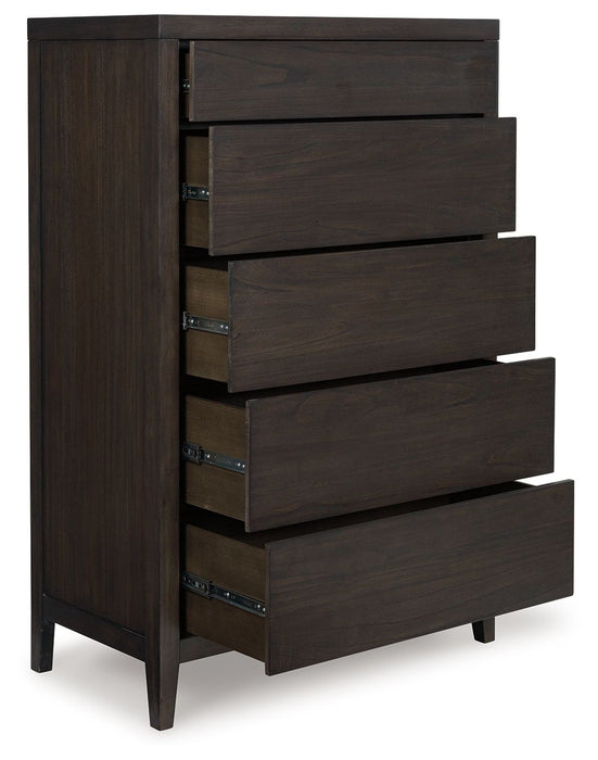 Westonfort - Five Drawer Chest - Espresso